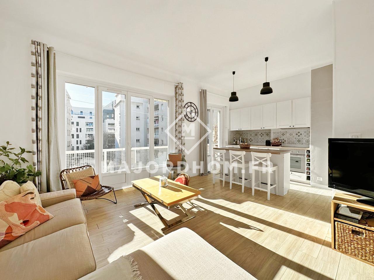 Vente Appartement 75m² 3 Pièces à Marseille (13008) - Agence Immobilière Majordhom