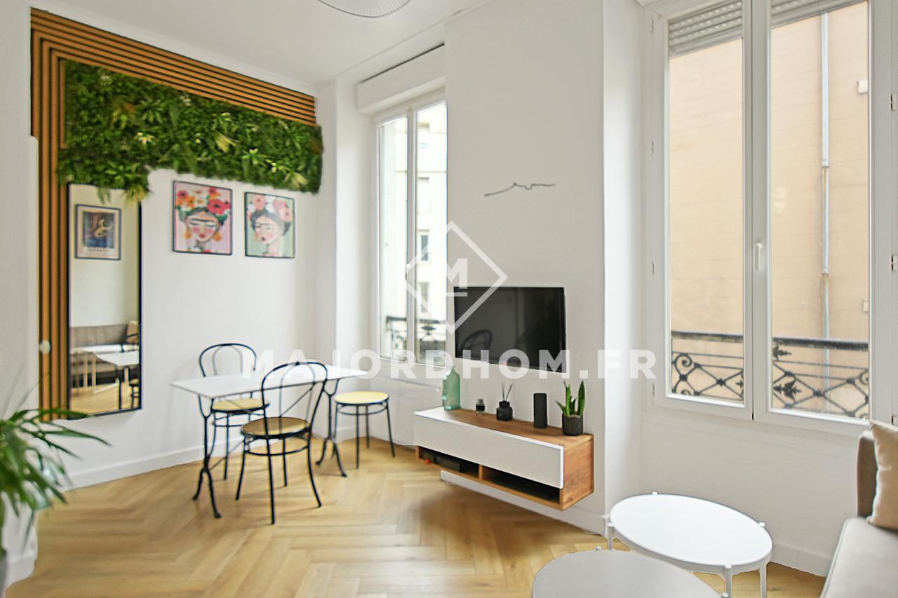 Vente Appartement 27m² 2 Pièces à Marseille (13000) - Agence Immobilière Majordhom
