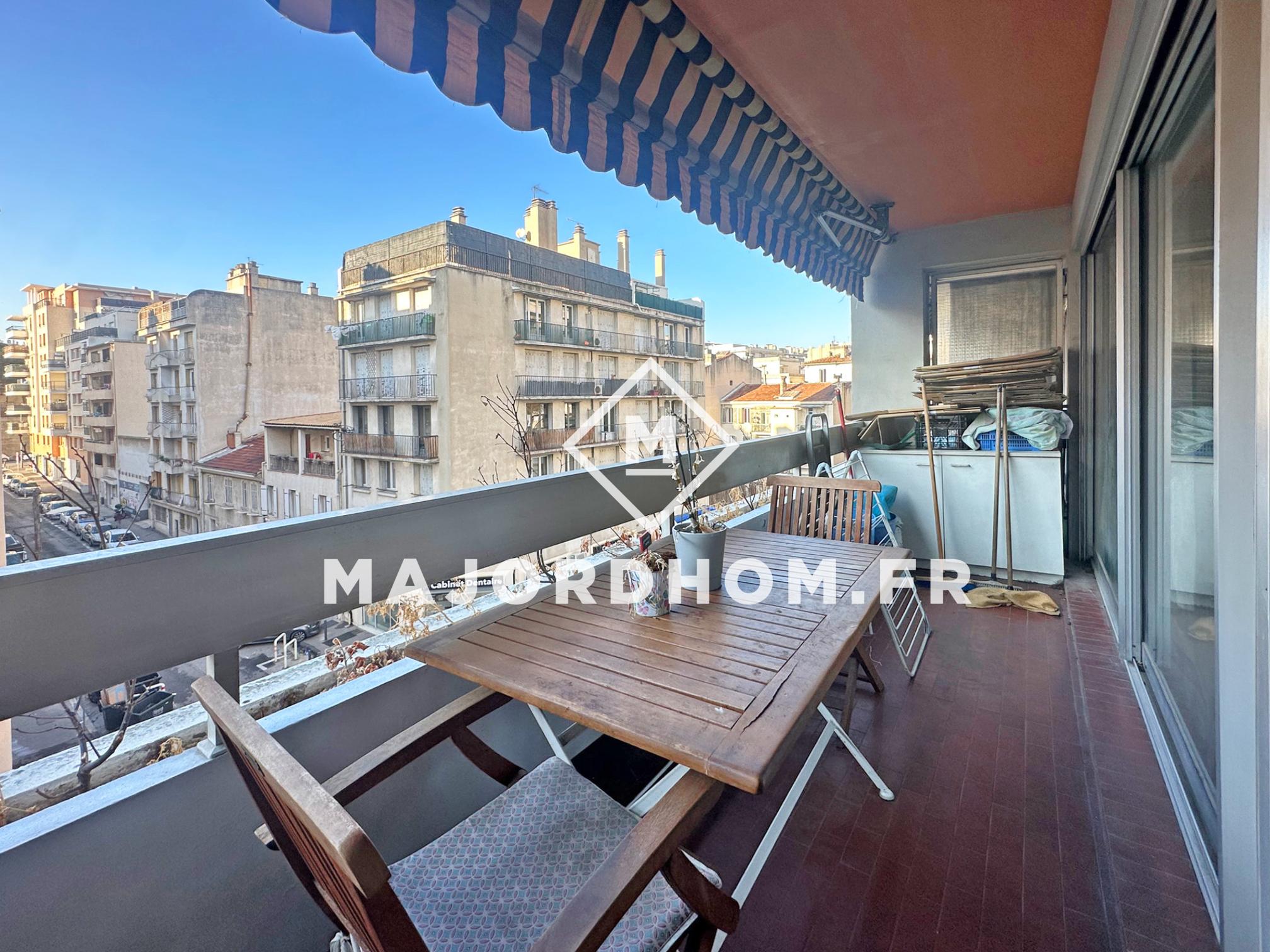 Vente Appartement 71m² 3 Pièces à Marseille (13000) - Agence Immobilière Majordhom